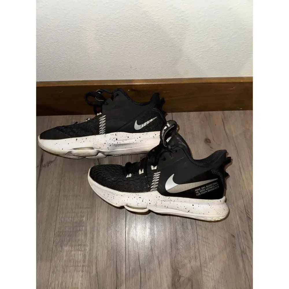 5 Nike Basketball Shoe Lebrons King James Black Witness Air Zoom Lebron James 5Y